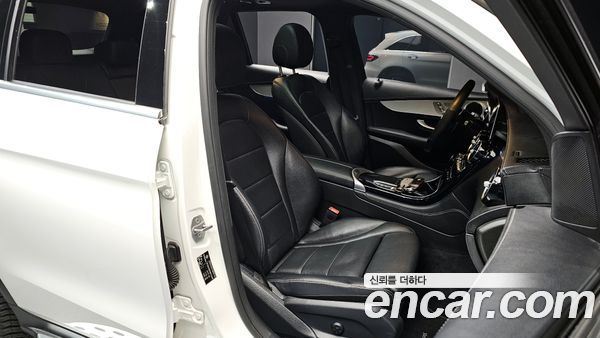 Mercedes-Benz GLC 2021, фото 10
