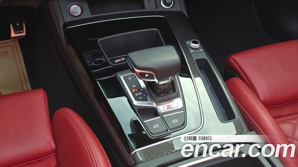 Audi SQ5 2022, фото 14