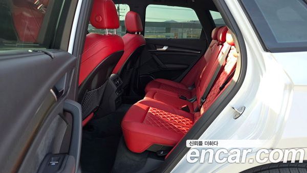 Audi SQ5 2022, фото 20