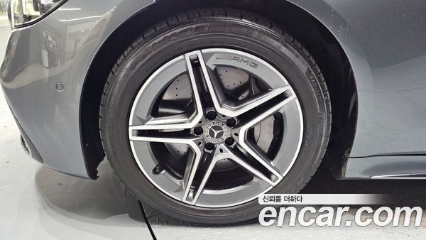 Mercedes-Benz S-Class 2022, фото 5