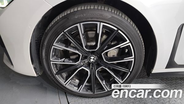 BMW 7 Series 2020, фото 5