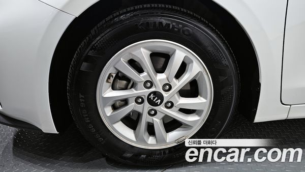Kia K3 2021, фото 5