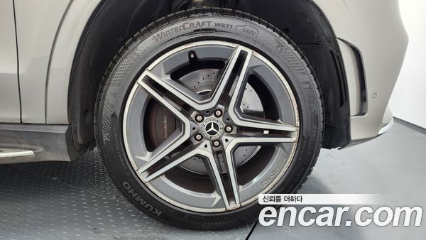 Mercedes-Benz GLS 2020, фото 4