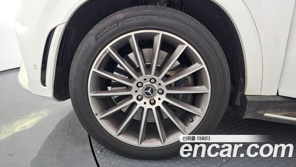 Mercedes-Benz GLE 2023, фото 5