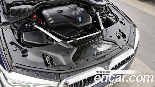 BMW 5 Series 2020, фото 6