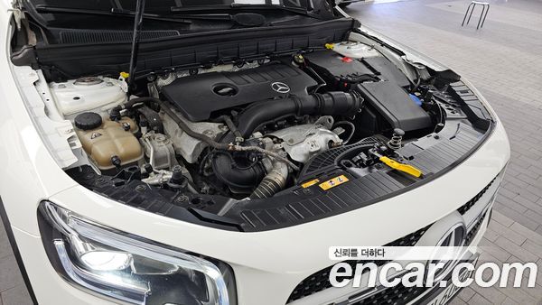 Mercedes-Benz GLB 2020, фото 6