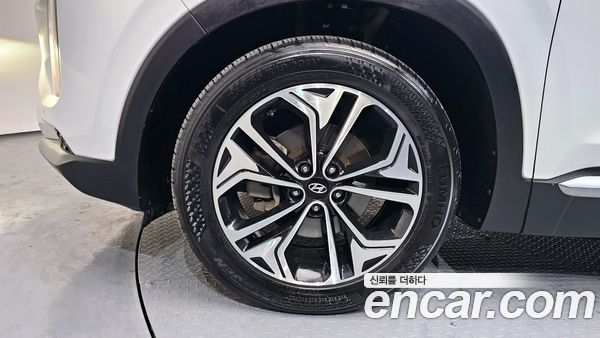Hyundai Santa Fe 2020, фото 5