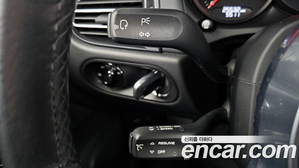 Porsche Macan 2021, фото 14