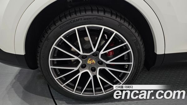 Porsche Cayenne 2022, фото 5