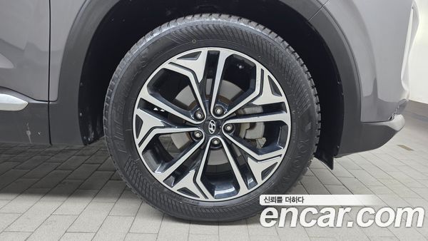 Hyundai Santa Fe 2020, фото 5