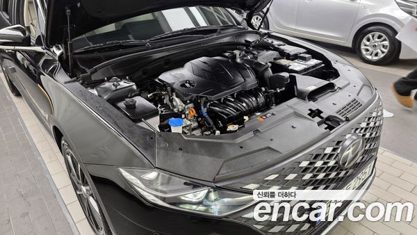 Hyundai Grandeur 2022, фото 6