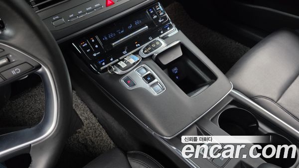 Hyundai Grandeur 2021, фото 9