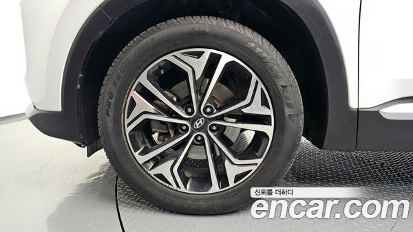 Hyundai Santa Fe 2020, фото 5