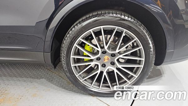 Porsche Cayenne 2021, фото 5