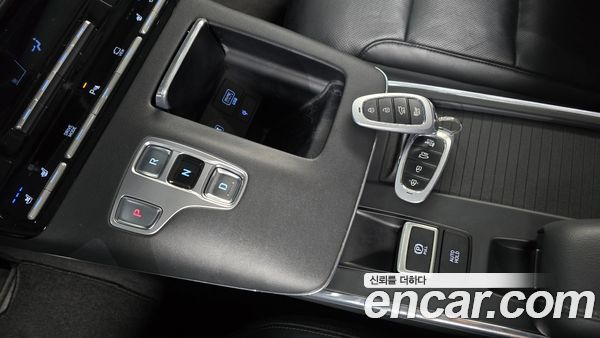 Hyundai Grandeur 2020, фото 9