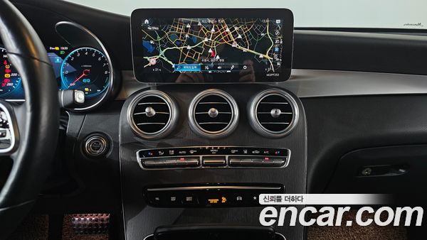 Mercedes-Benz GLC 2021, фото 14