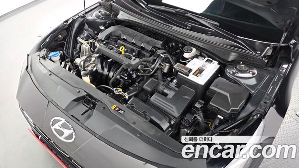 Hyundai Elantra 2021, фото 6