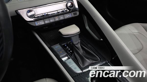 Hyundai Elantra 2021, фото 9