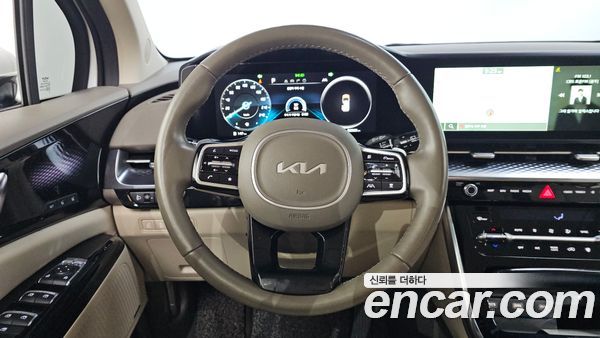 Kia Carnival 2022, фото 14