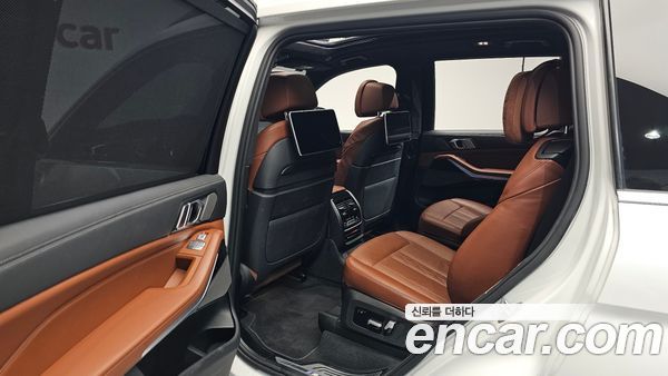 BMW X7 2022, фото 11