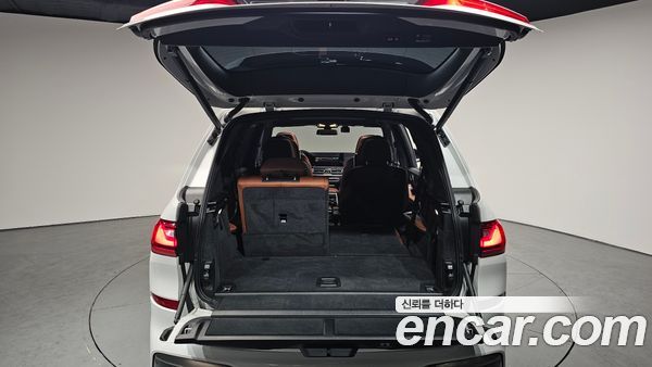 BMW X7 2022, фото 19