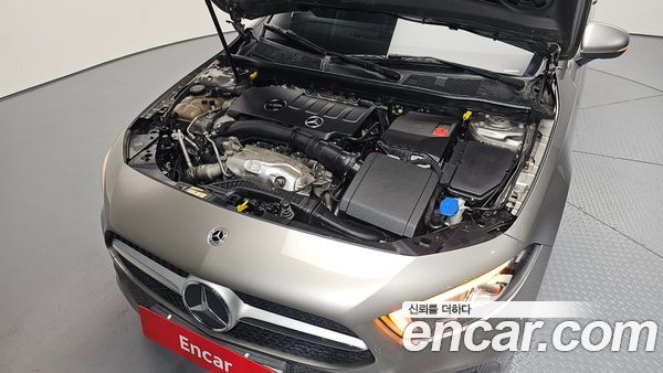 Mercedes-Benz A-Class 2020, фото 6