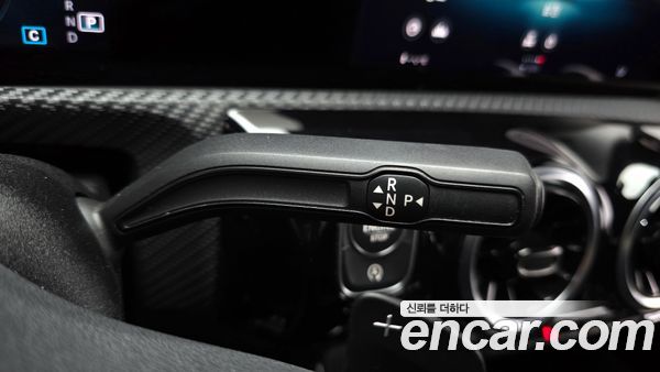 Mercedes-Benz A-Class 2020, фото 9