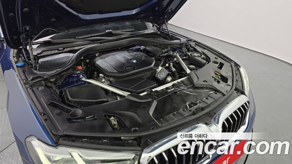 BMW 5 Series 2021, фото 6