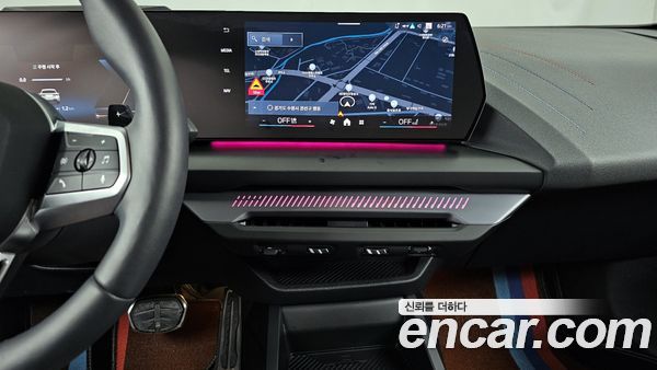 BMW 1 Series 2025, фото 14