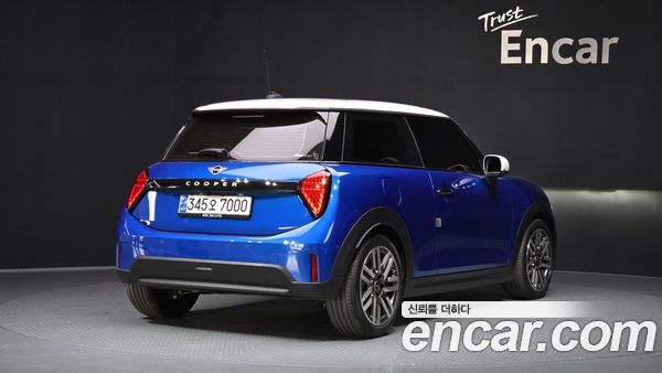 MINI 2025, фото 2