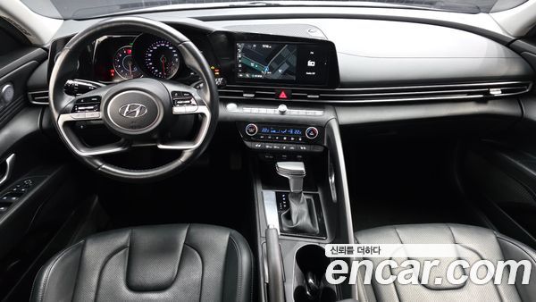 Hyundai Elantra 2023, фото 7