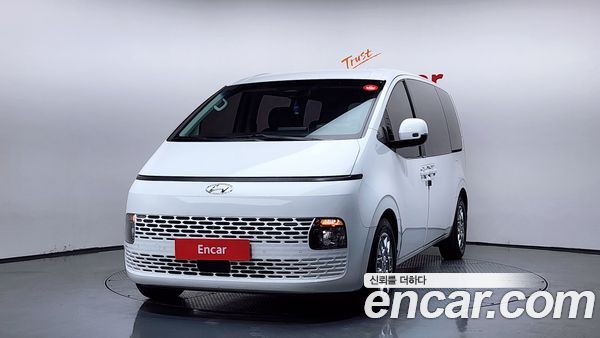 Hyundai Staria 2023