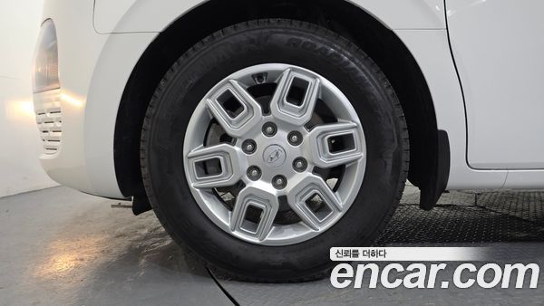Hyundai Staria 2022, фото 5