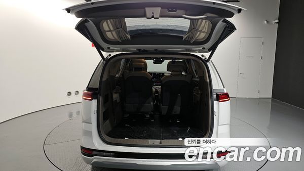 Kia Carnival 2021, фото 20
