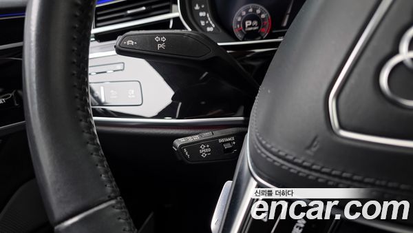 Audi A8 2020, фото 28