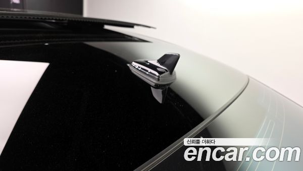 Audi A8 2020, фото 30