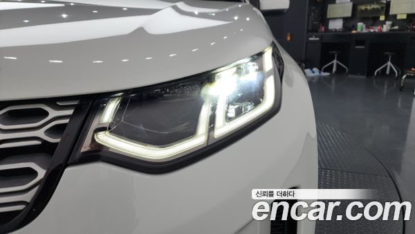Land Rover Discovery Sport 2020, фото 8