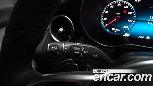 Mercedes-Benz GLC 2021, фото 26
