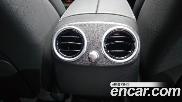Mercedes-Benz GLC 2021, фото 30