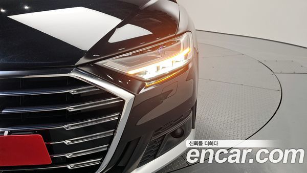 Audi A8 2021, фото 8