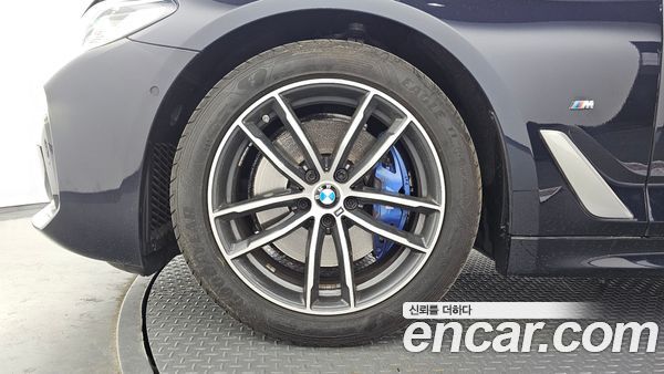 BMW 5 Series 2022, фото 5