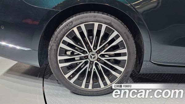 Mercedes-Benz S-Class 2021, фото 5
