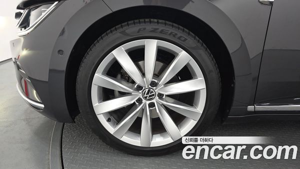 Volkswagen Arteon 2023, фото 5