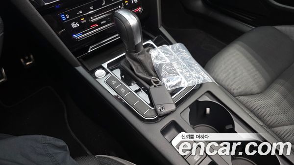 Volkswagen Arteon 2023, фото 12