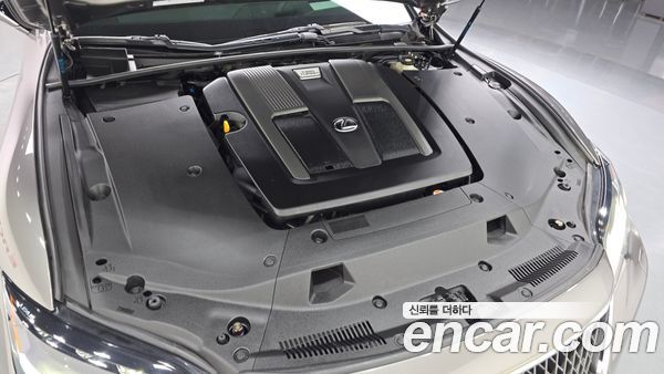 Lexus LS 2021, фото 6