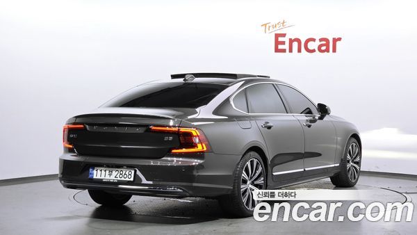 Volvo S90 2023, фото 2