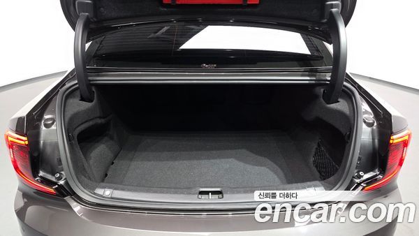 Volvo S90 2023, фото 35