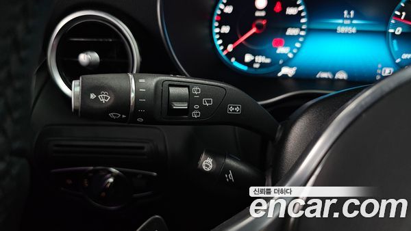 Mercedes-Benz GLC 2021, фото 27