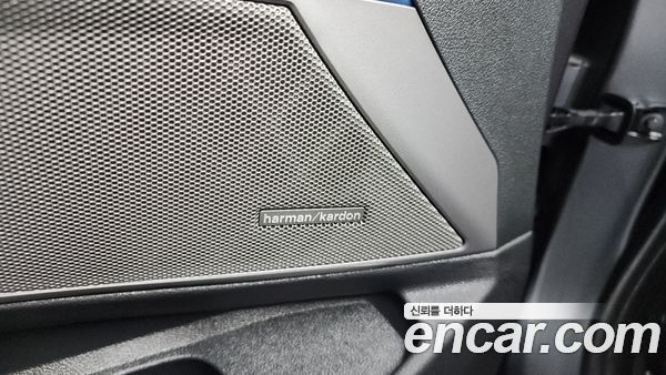 BMW 3 Series 2020, фото 29