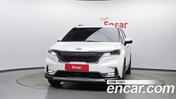 Kia Carnival 2021, фото 3